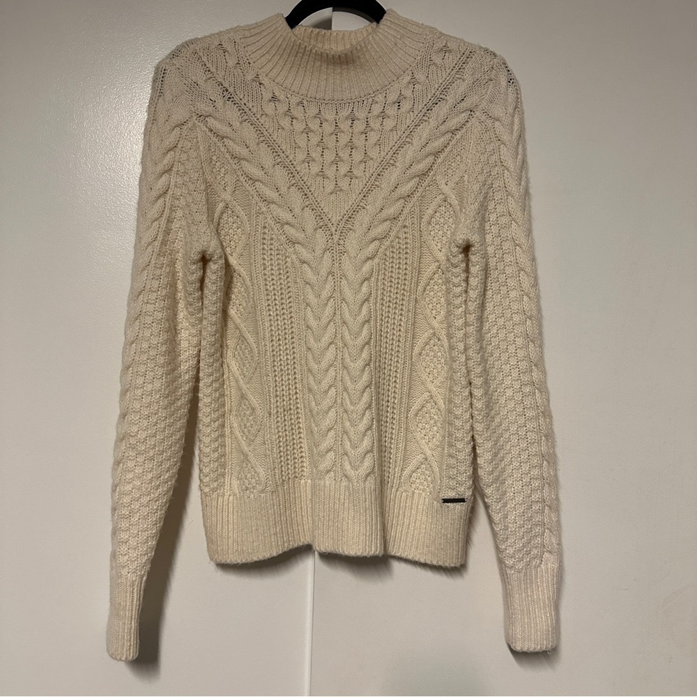 Abercrombie & Fitch Cream Cable Knit Mock Neck Sweater Size Small